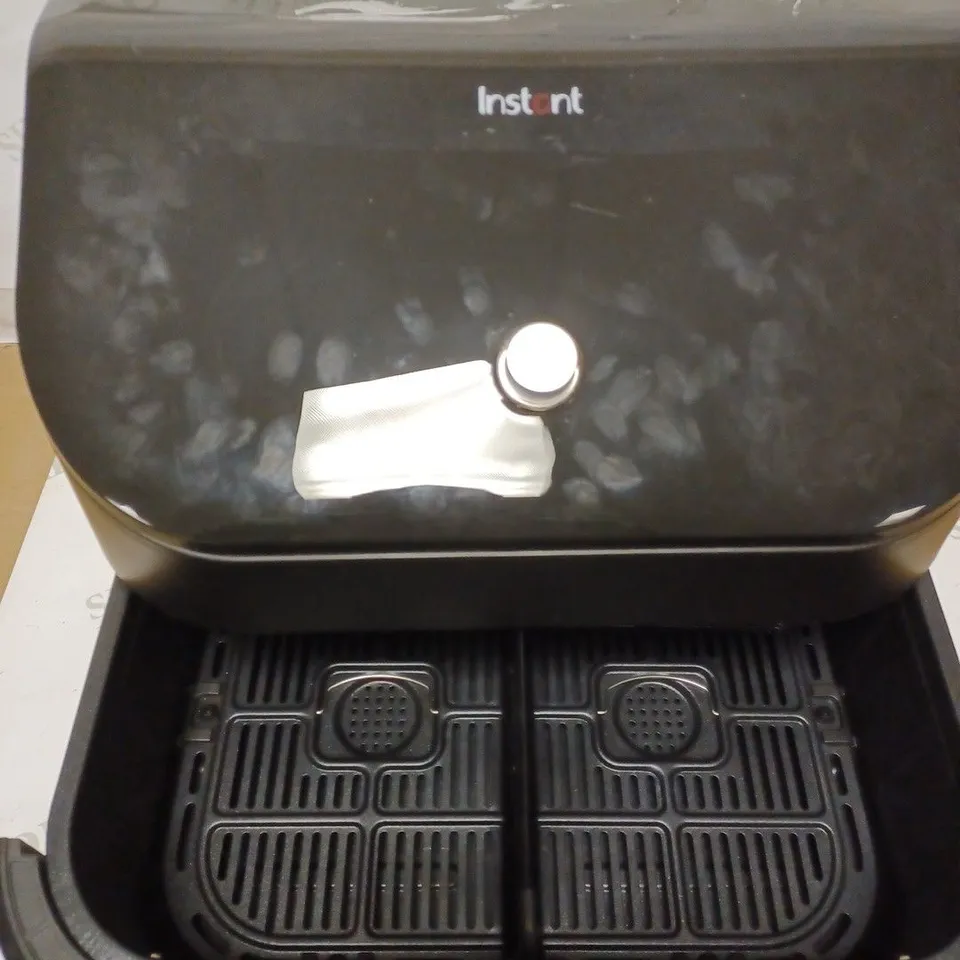 INSTANT VORTEX PLUS VERSAZONE-8.5L DIGITAL HEALTH AIR FRYER,BLACK