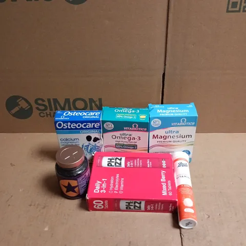 TOTE OF APPROXIMATELY 25 ASSORTED VITAMIN/SUPPLEMENT RELATED ITEMS TO INCLUDE PHIZZ 3 IN 1, ULTRA MAGNESIUM, ULTRA OMEGA 3, OSTEOCARE, BOOTS VIT C ETC