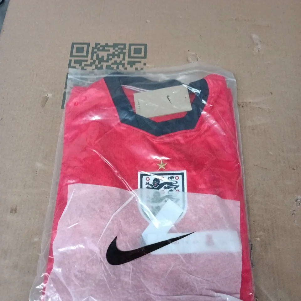 NIKE ENGLAND FOOTBALL SHIRT – PINK/RED, UK SIZE XL