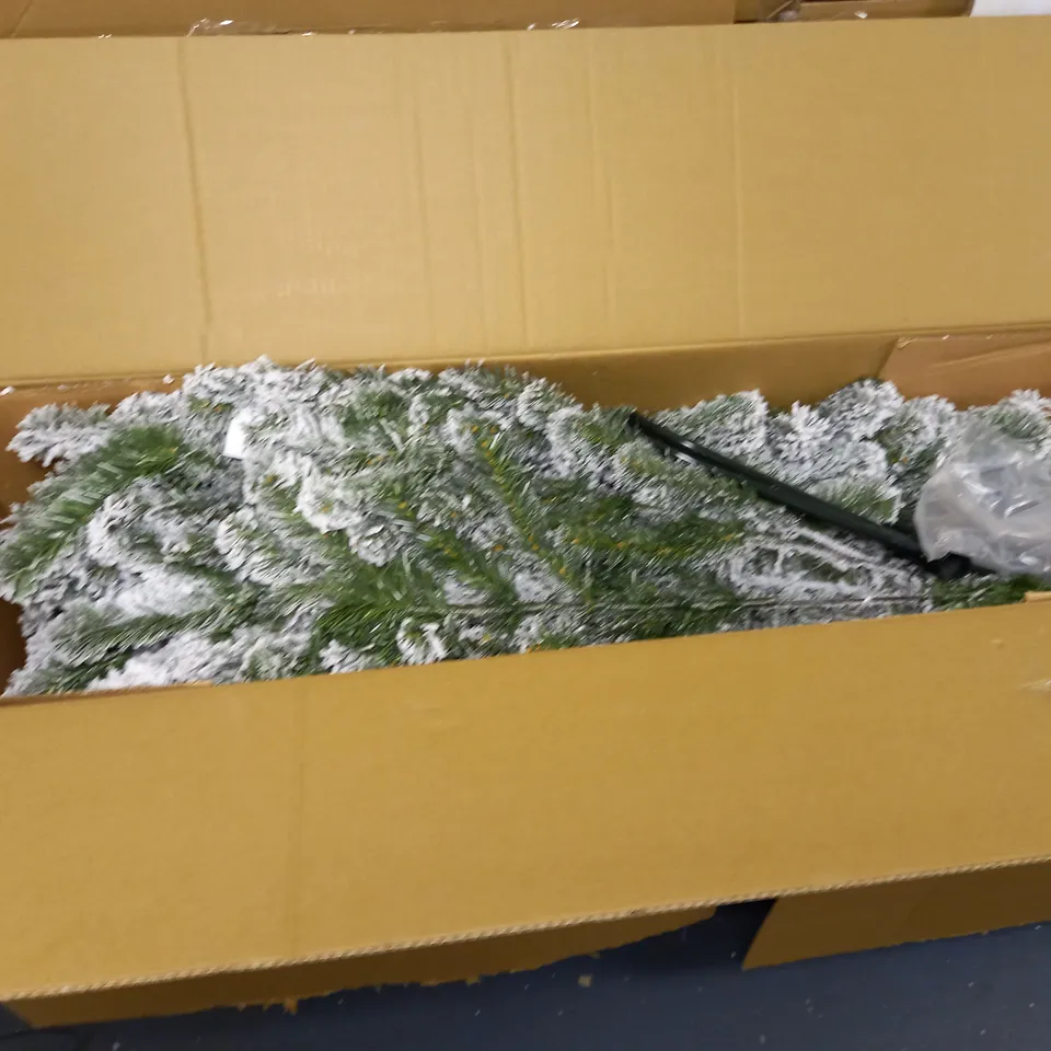 BOXED 7FT FLOCKED EMPEROR CHRISTMAS TREE (COLLECTION ONLY) RRP £129.99