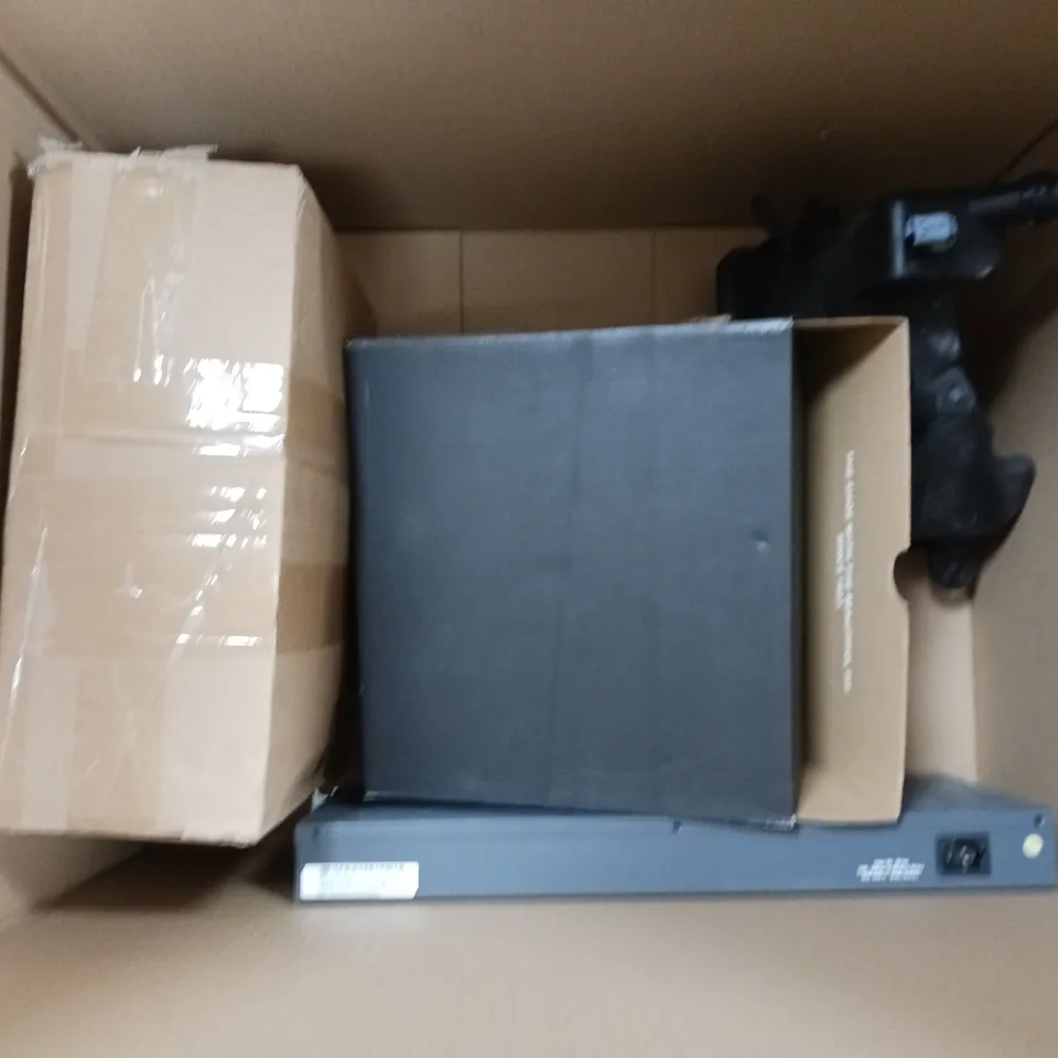 APPROXIMATELY 5 ASSORTED ITEMS TO INCLUDE PROCURVE SWITCH 1800-24G - J9028B, NATURALIZER BIANCA WEDGE SANDALS, TILIPRO ANTI-AGEING FIRMING FACE TOOL, ETC