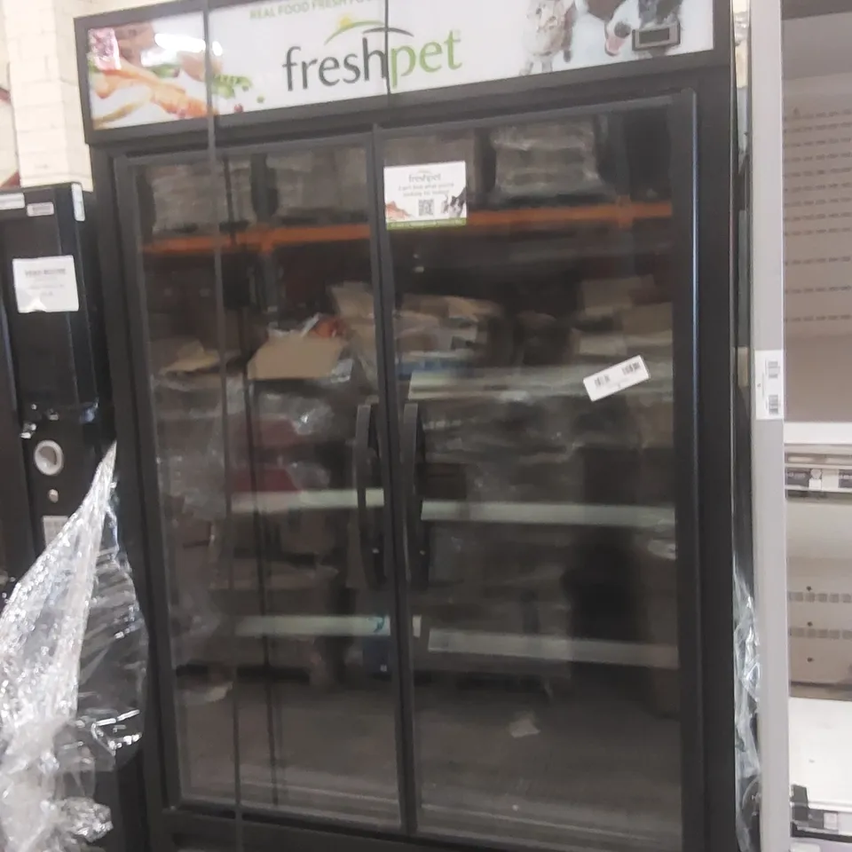 TRUE TVM 48SL HC VM01 COMMERCIAL DOUBLE DOOR DISPLAY FRIDGE