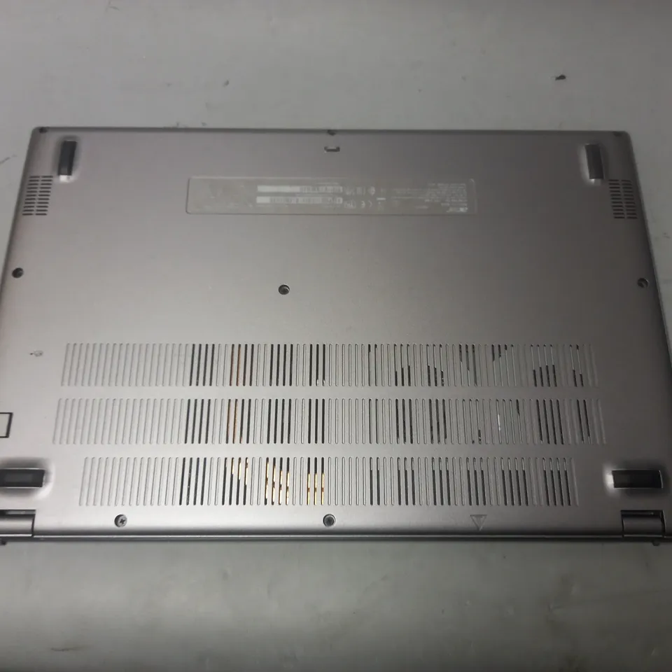 UNBOXED ACER ASPIRE 5 AMD RYZEN 5 5625U 8GB RAM 512GB SSD LAPTOP IN SILVER
