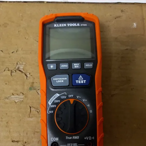 KLEIN TOOLS ET600 MEGOHMMETER, INSULATION RESISTANCE TESTER MULTIMETER, 4000 MEGOHM RESISTANCE, 125V/250V/500V/1000V TEST VOLTAGE