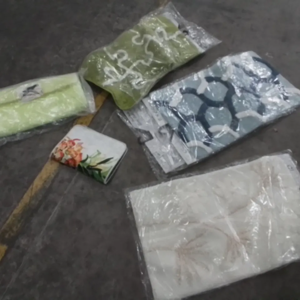 ASSORTED BATHMAT SETS X 5
