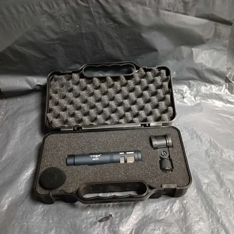 PROFESSIONAL CONDENSER MICROPHONE WITH CASE