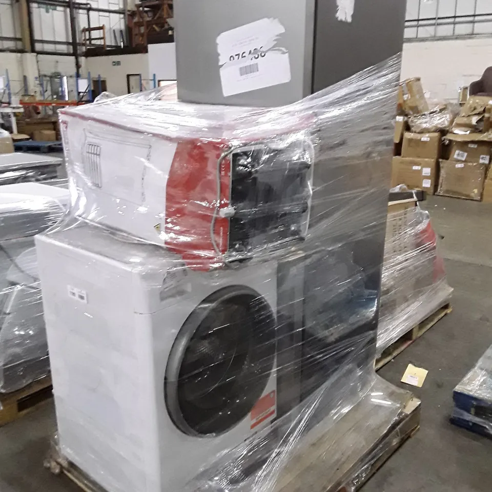ARISTON MOBIS 9 UK PORTABLE AIR CONDITIONER 9000, SAMSUNG RB29FSRNDSA FREESTANDING FRIDGE FREEZER AND WHIRLPOOL FRESHCARE FREESTANDING WASHING MACHINE - UNPROCESSED RAW RETURNS