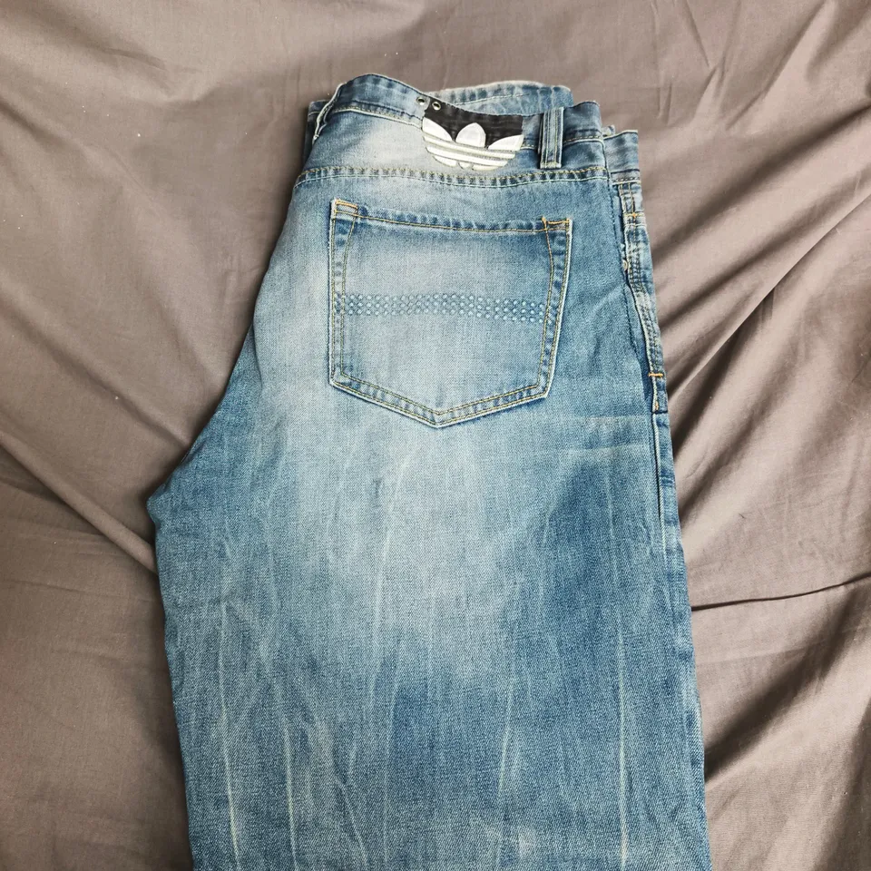ADIDAS DENIM JEANS – MEN'S, LIGHT-WASH WITH DISTRESSING SIZE 38