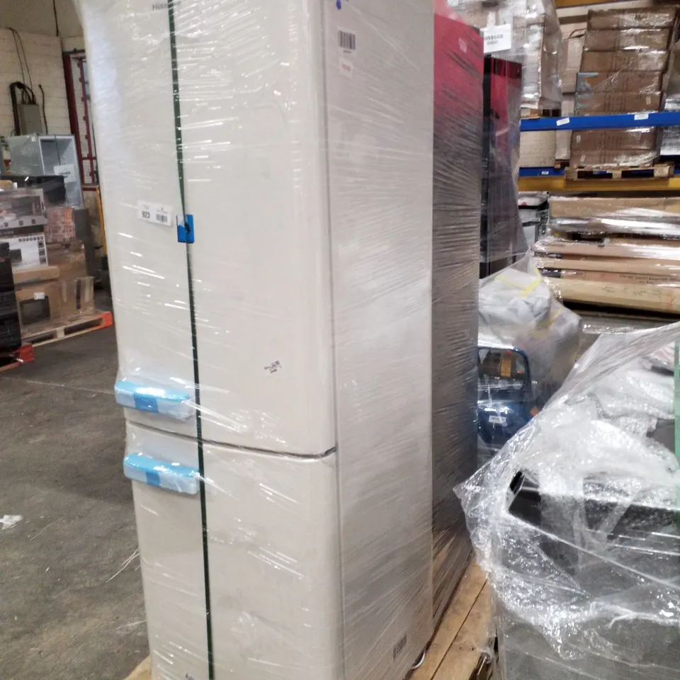 PALLET OF APPROXIMATELY 2 UNPROCESSED RAW RETURN WHITE GOODS TO INCLUDE