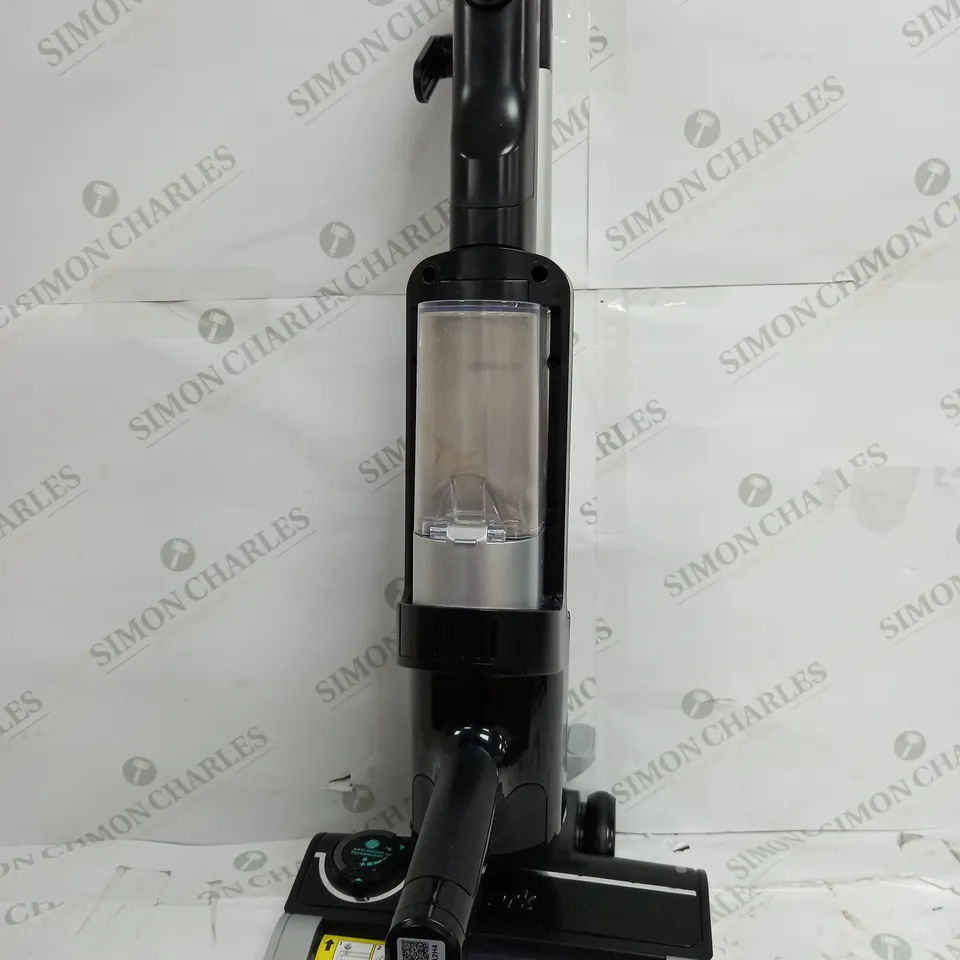 SHARK STRATOS ANTI HAIR WRAP PET PRO VACUUM CLEANER HZ3000UKT