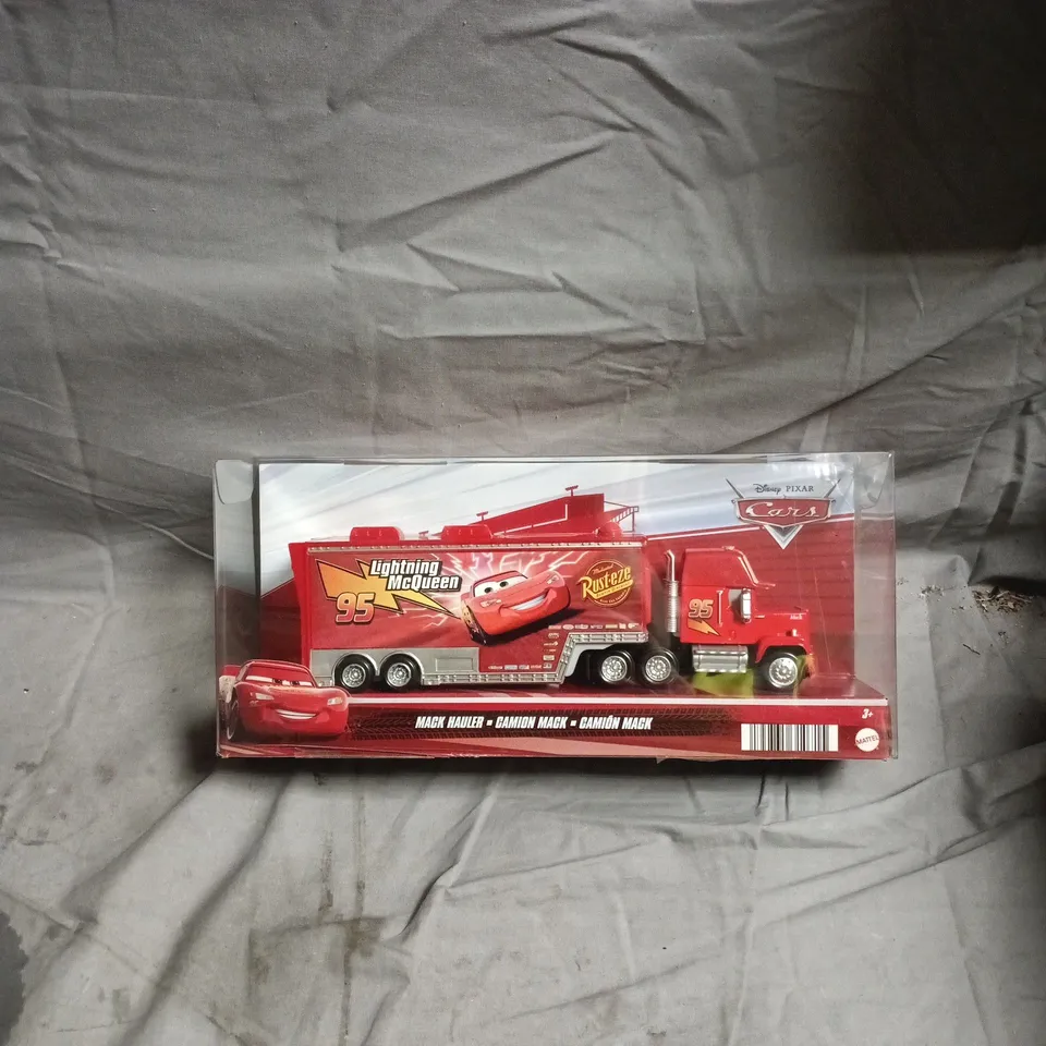 DISNEY PIXAR CARS MACK HAULER LIGHTNING MCQUEEN – BOXED