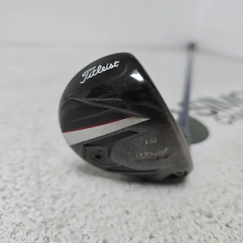 TITLEIST GOLF DRIVER HEAD WITH BLUE PROJECT X SHAFT