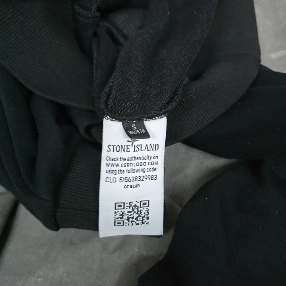 STONE ISLAND BLACK CREWNECK SWEATSHIRT