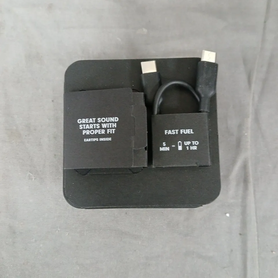 BEATS STUDIO BUDS TRUE WIRELESS – BOXED