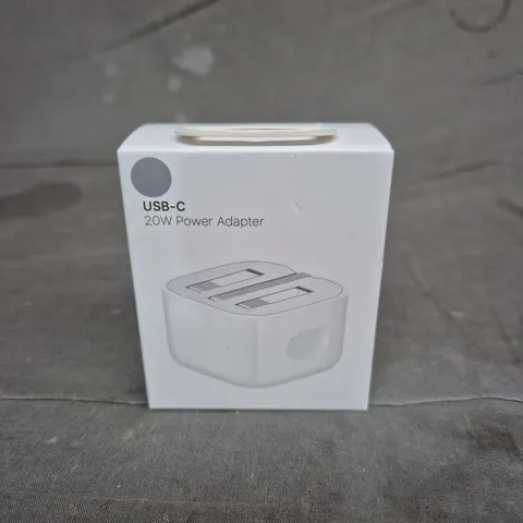 BAG OF APROX 20 USB-C 20W POWER ADAPTER