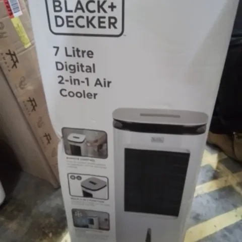 BOXED BLACK & DECKER 2 IN 1 DIGITAL AIR COOLER 7L