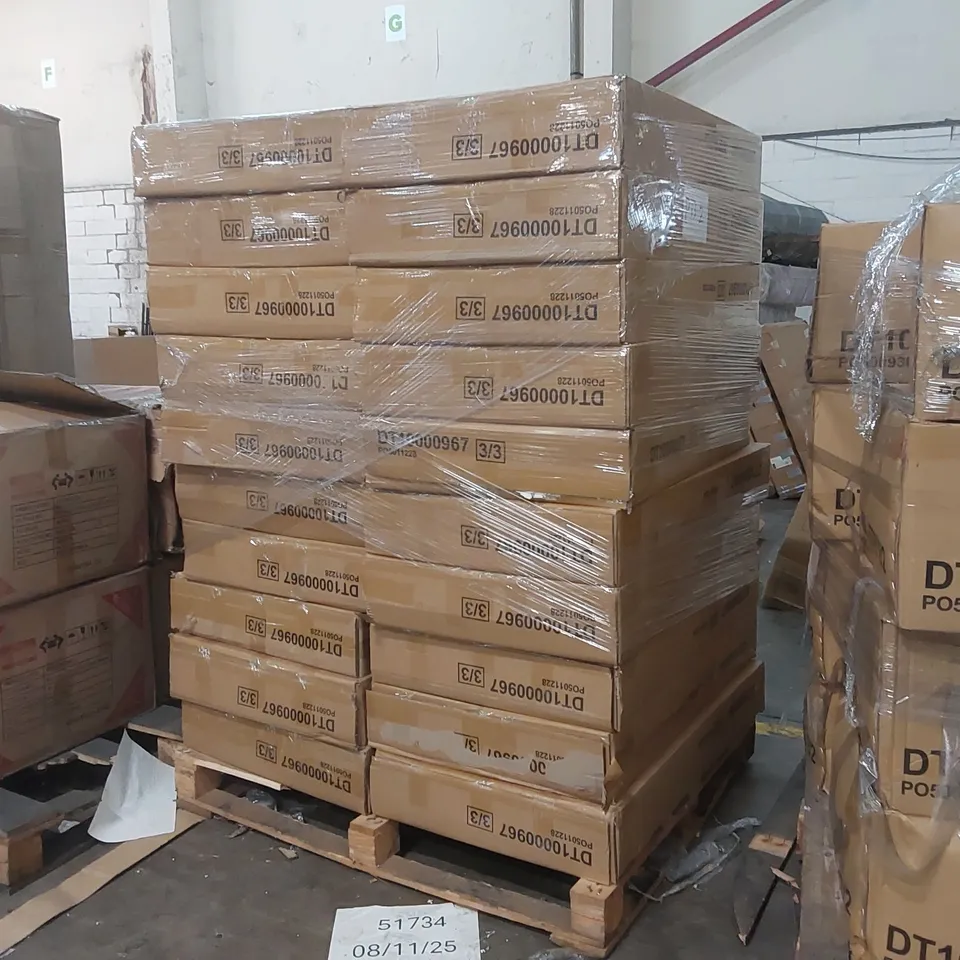 PALLET CONTAINING A LARGE QUANTITY OF INCOMPLETE DINING TABLE PARTS