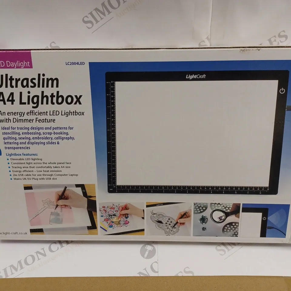 BOXED LIGHTCRAFT ULTRASLIM A4 LIGHTBOX