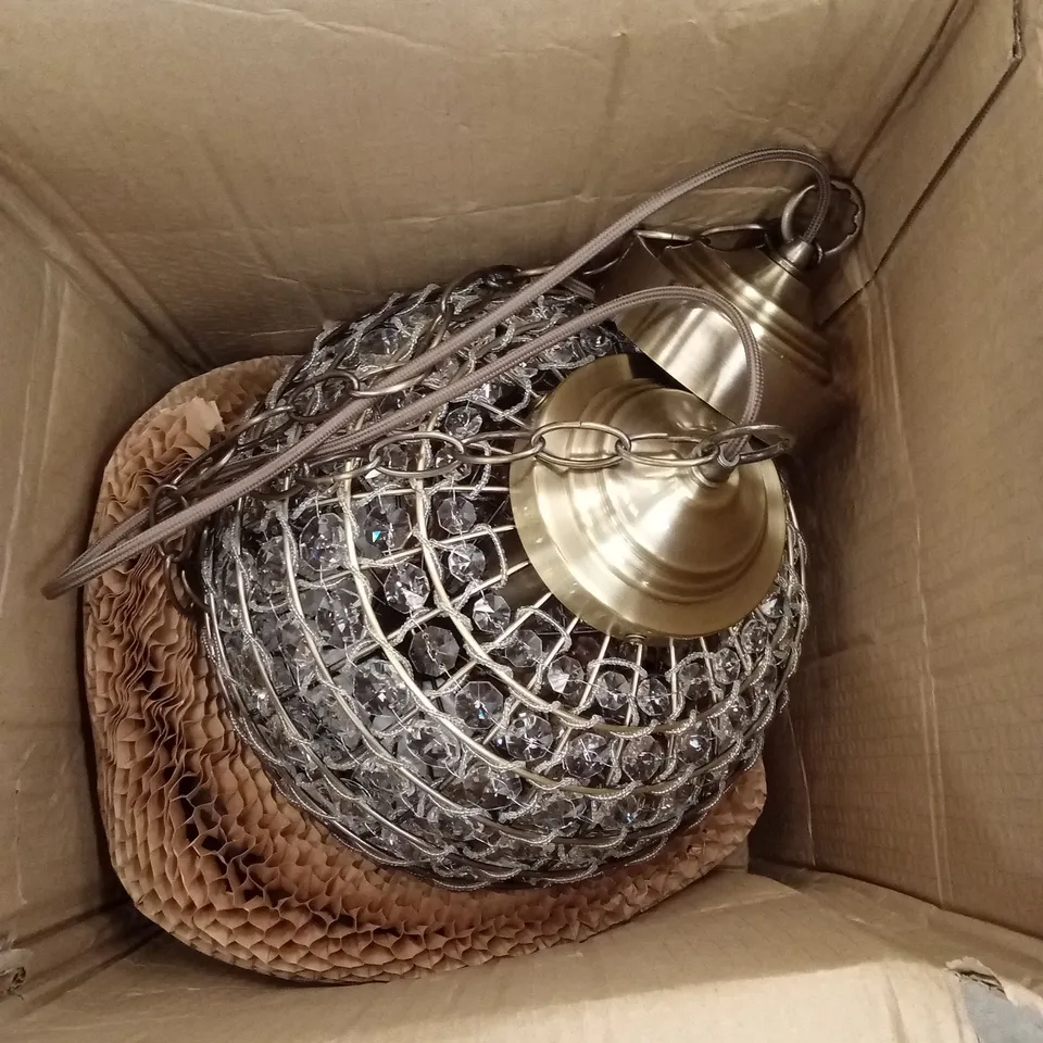 BOXED 1-LIGHT CRYSTAL PENDANT 