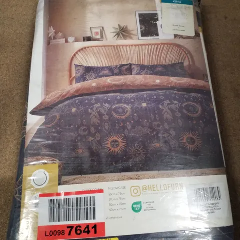 COTTON BLEND, POLYESTER ABSTRACT KING BEDDING WITH PILLOWCASES