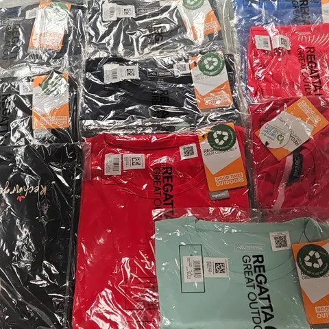 LOT OF 10 ASSORTED BRAND NEW REGATTA T-SHIRTS & IN VARIOUS STYLES, COLOURS AND SIZES