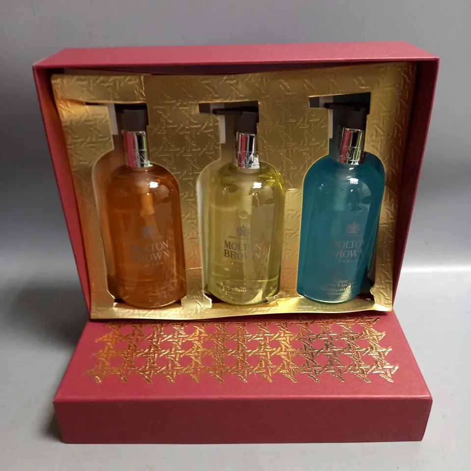 BOXED MOLTON BROWN SET OF 3 HAND WASHES GIFT SET 300ML
