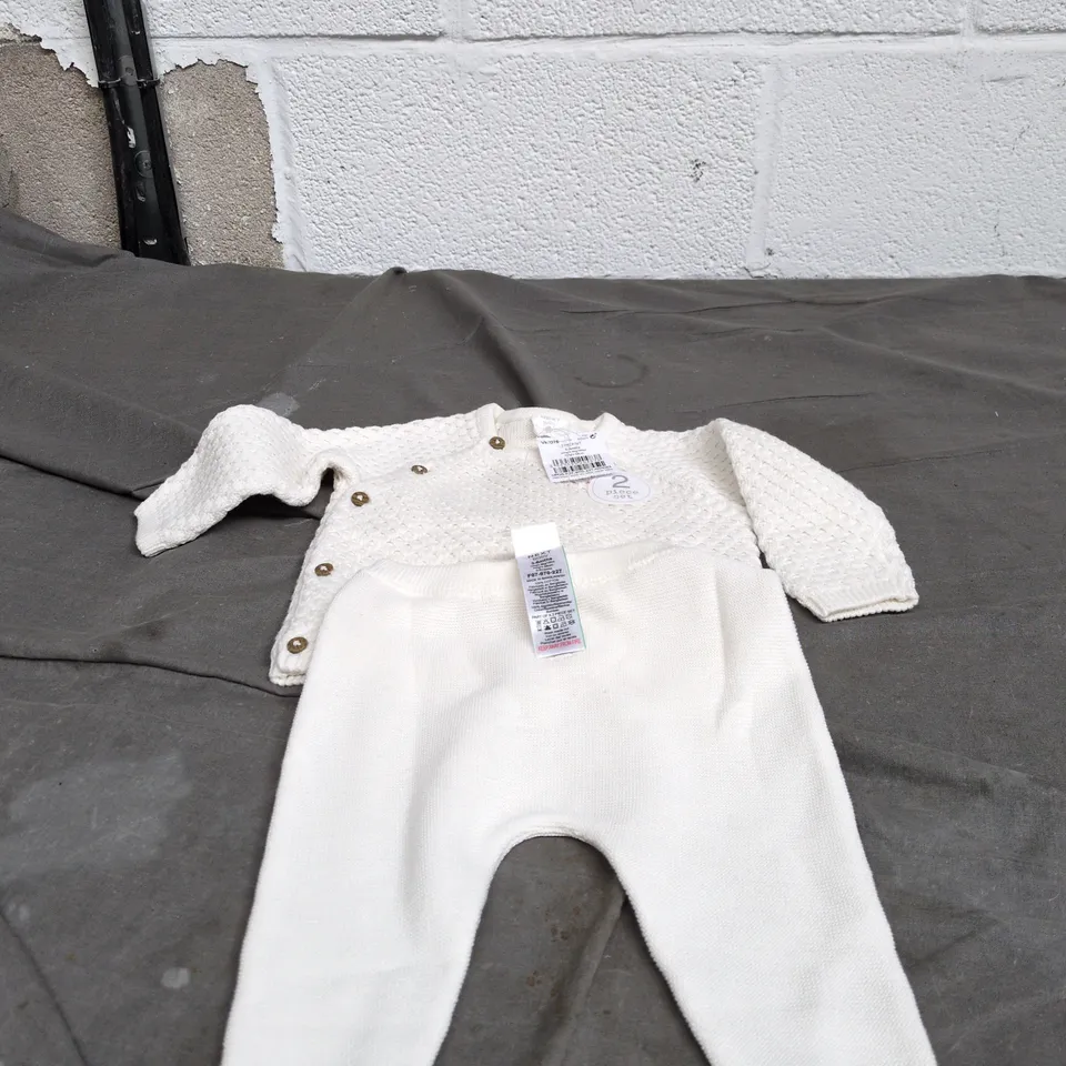 NEXT BABY 2 PIECE SET 3 - 6 MONTHS WHITE WITH TAGS