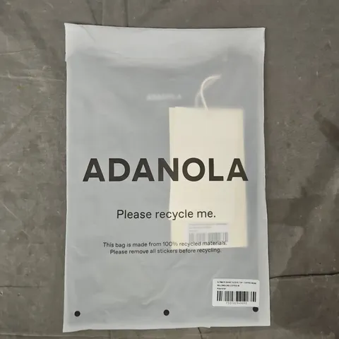 BAGGED ADANOLA ULTIMATE SHORT SLEEVE TOP IN COFFEE BEAN SIZE MEDIUM