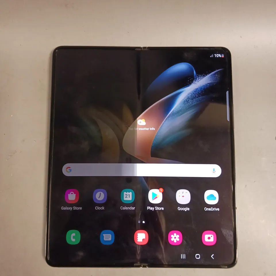 SAMSUNG GALAXY Z FOLD 4 SMARTPHONE 