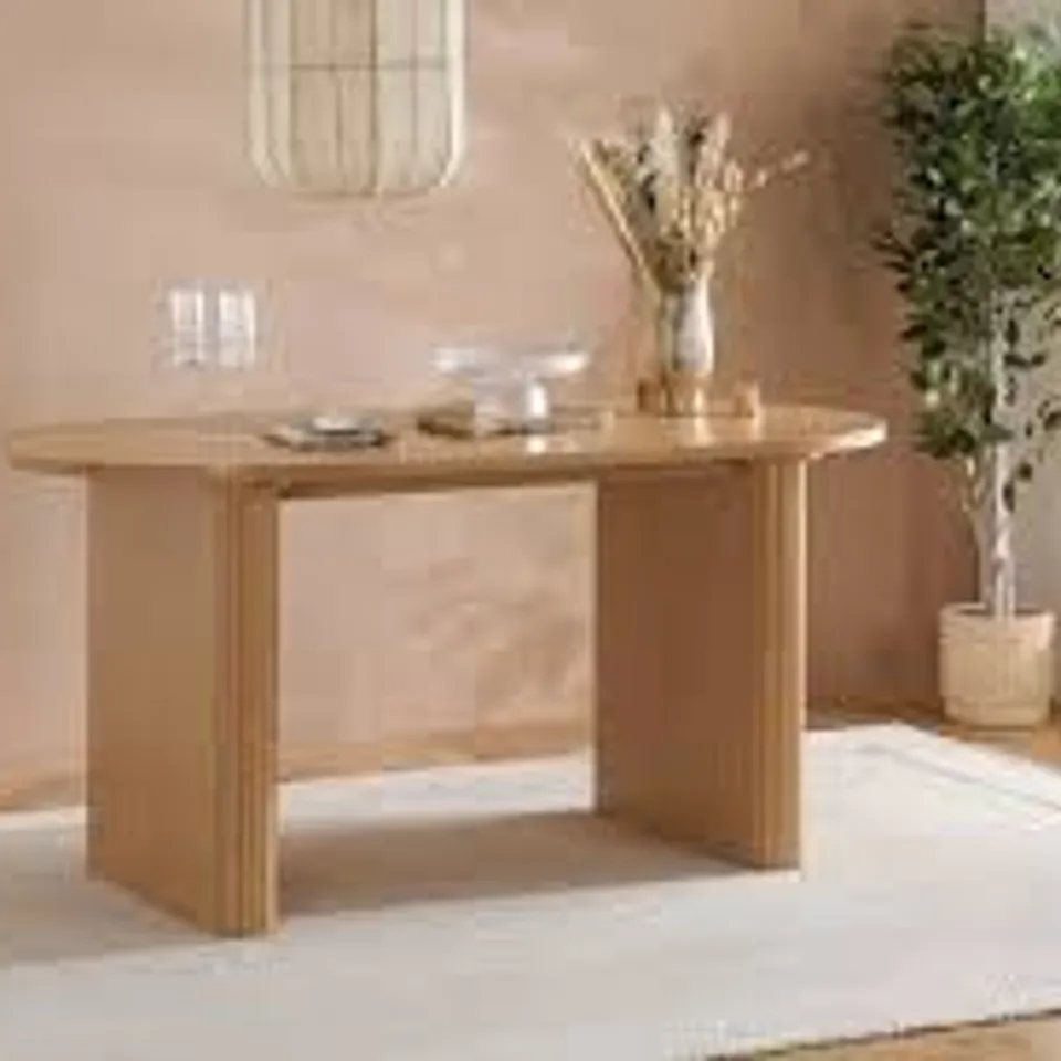 BOXED AXEL OVAL FLUTED DINING TABLE – OAK (2 BOXES)