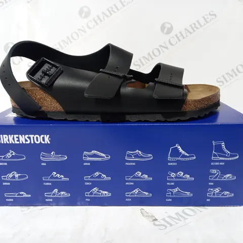 BOXED PAIR OF BIRKENSTOCK MILANO BS OPEN TOE SANDALS IN BLACK UK SIZE 7.5