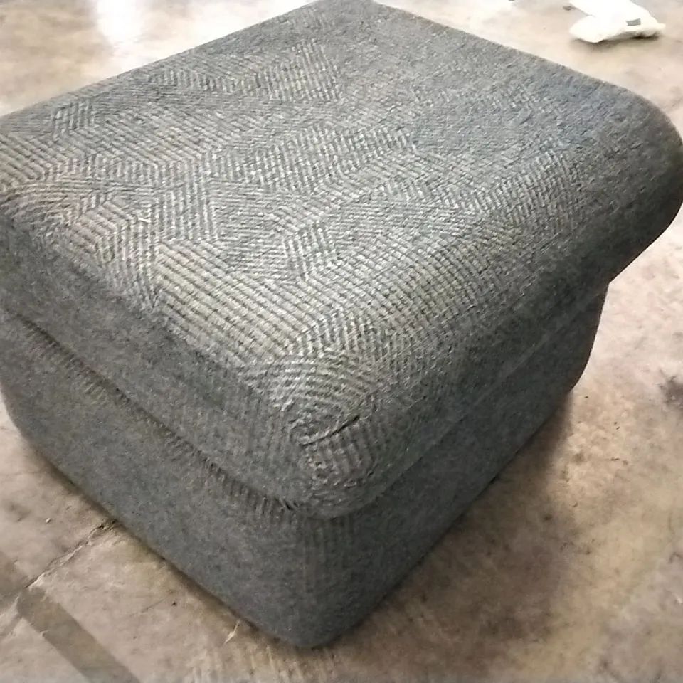 QUALITY BRITISH DESIGNED & MANUFACTURED G PLAN FOOTSTOOL GREY FABRIC 