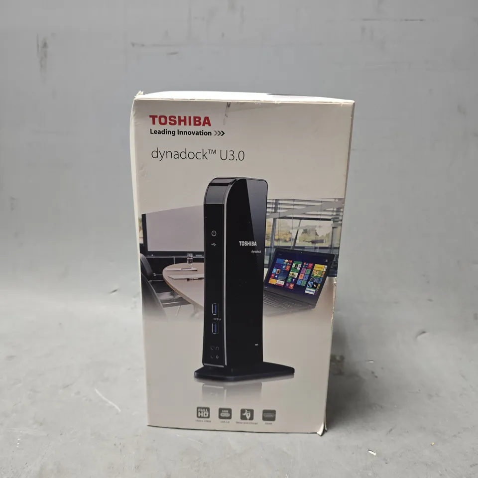 BOXED TOSHIBA DYNADOCK U3,0 