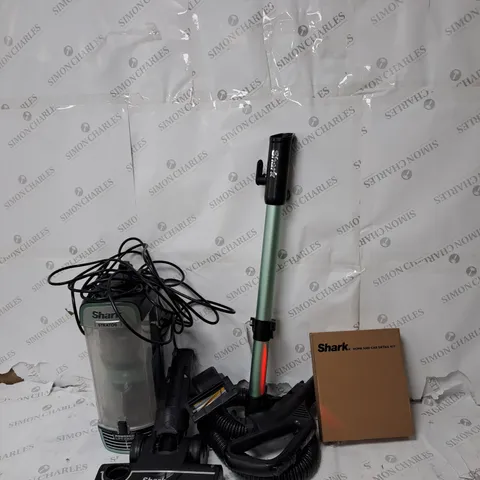 SHARK STRATOS UPRIGHT VACUUM CLEANER NZ860UK