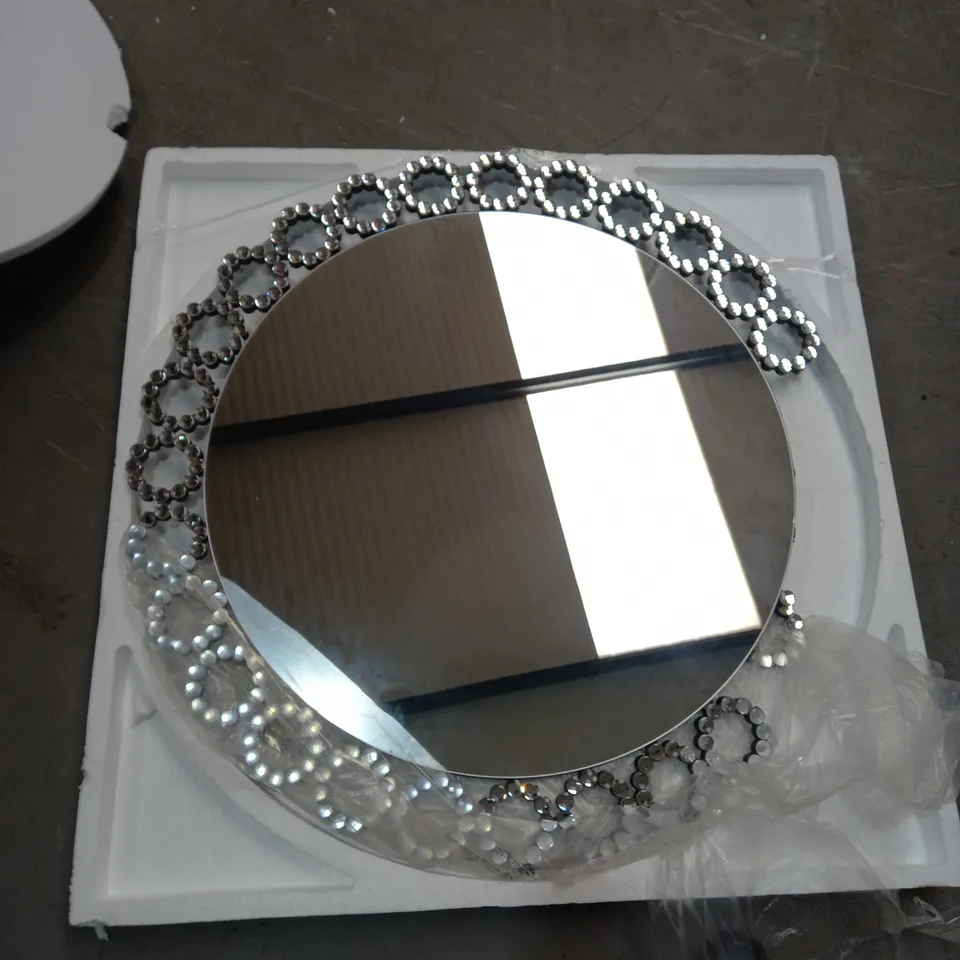  JM BY JULIEN MACDONALD CIRCULAR CRYSTAL WALL MIRROR - COLLECTION ONLY 