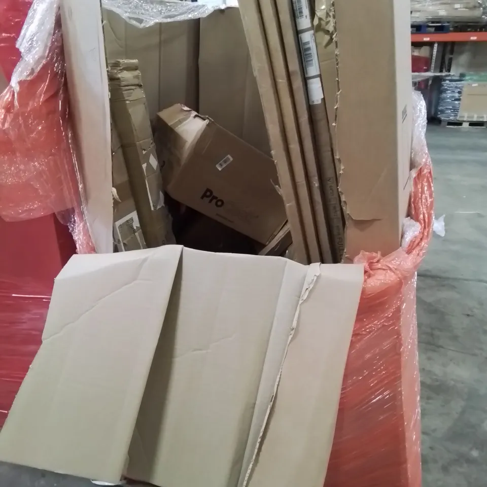 PALLET OF ASSORTED ITEMS TO INCLUDE ECO HEATER, KIDS PLAY PENS AND FULL LENGTH MIRRORS