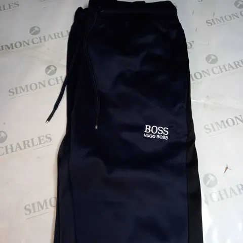 HUGO BOSS TRACKSUIT BOTTOMS SIZE M