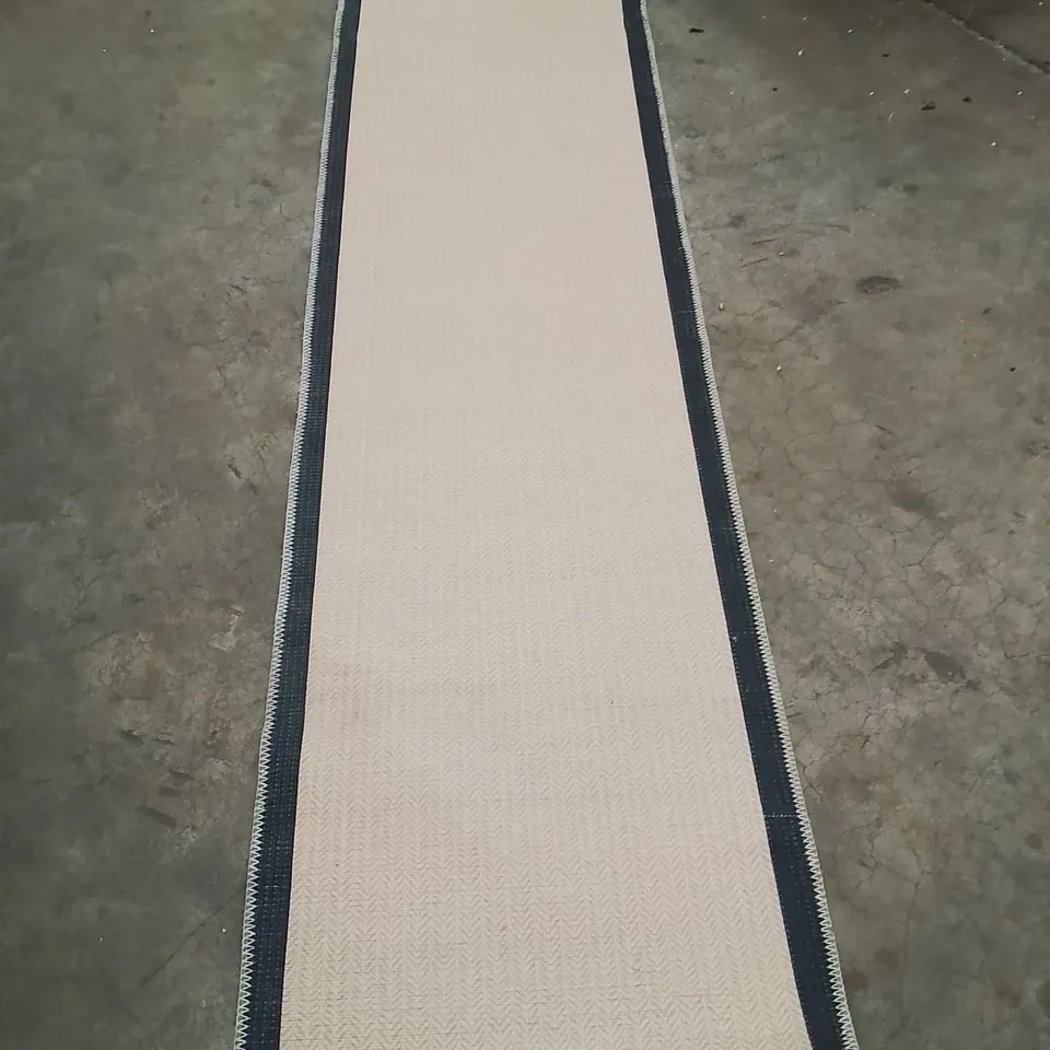 STILLAGE OF APPROXIMATELY 20 QUALITY DESIGNER RUGS