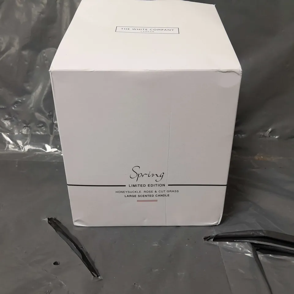 THE WHITE COMPANY SPRING LIMITED EDITION 3 WICK SCENTED CANDLE 