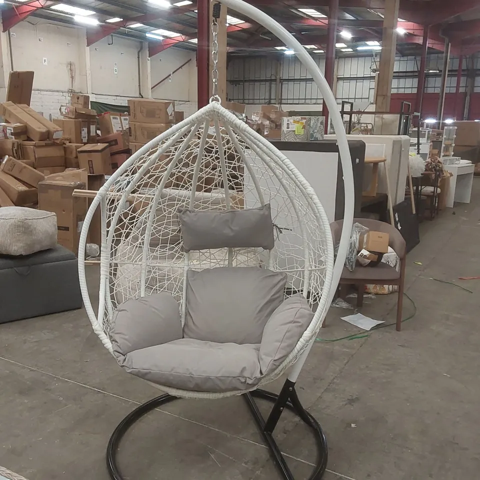 DESIGNER EGG CHAIR WITH CUSHION GARDEN SWING SEAT