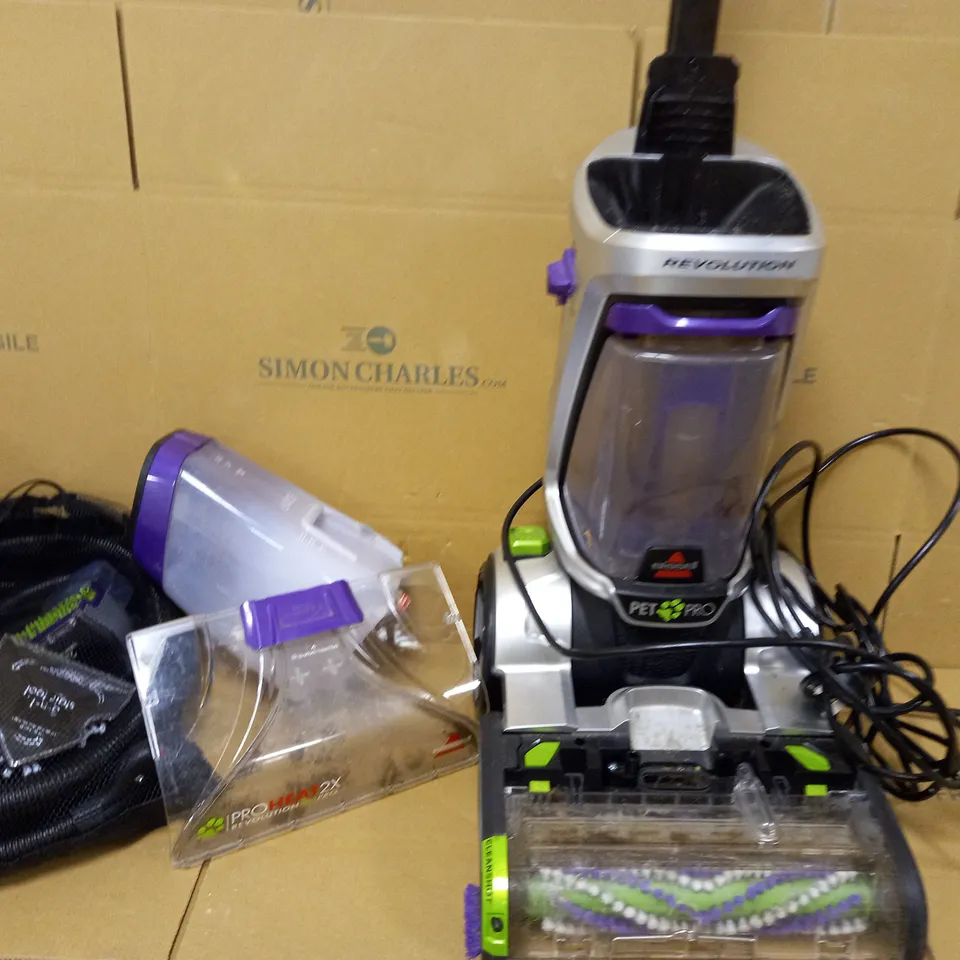 BISSELL PROHEAT 2X REVOLUTION PET PRO CARPET CLEANER 