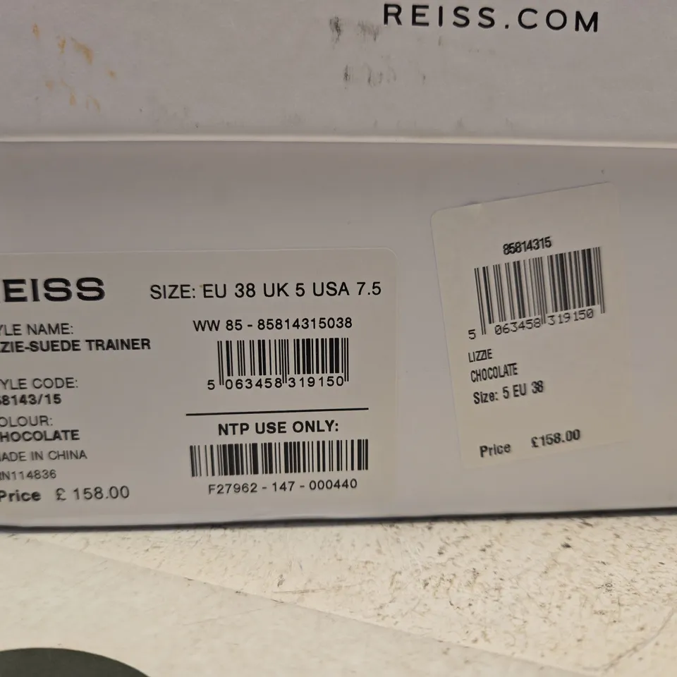 BOXED PAIR OF REISS LIZZIE SUEDE TRAINER – UK SIZE 5