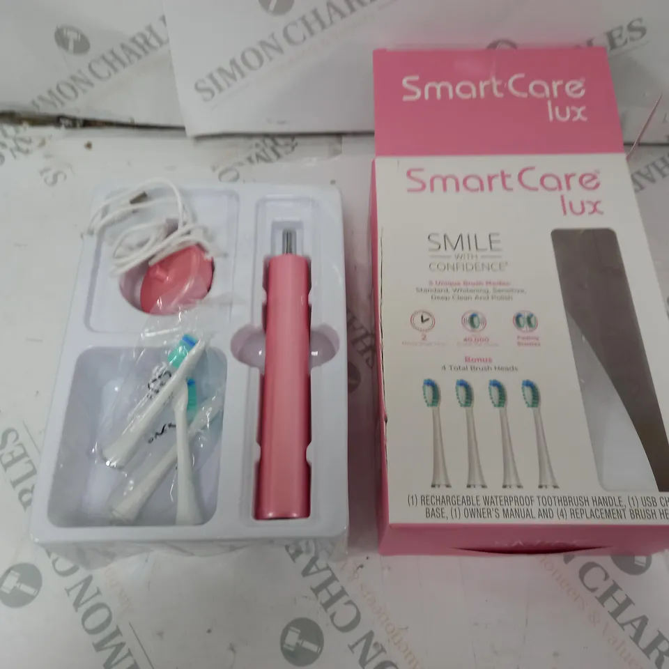 SMARTCARE LUX RECHARGABLE WATERPROOF TOOTHBRUSH WITH CHARGER AND HEADS 