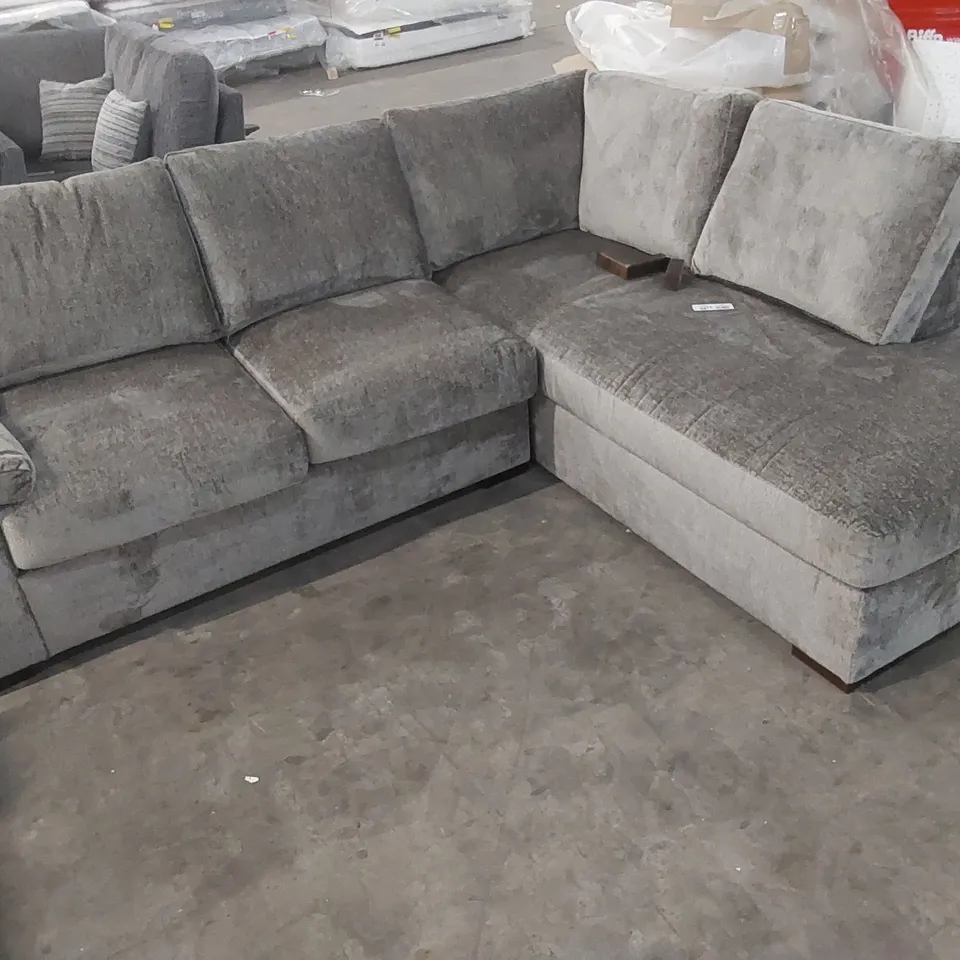 AMALFI FABRIC CORNER CHAISE SOFA - GREY