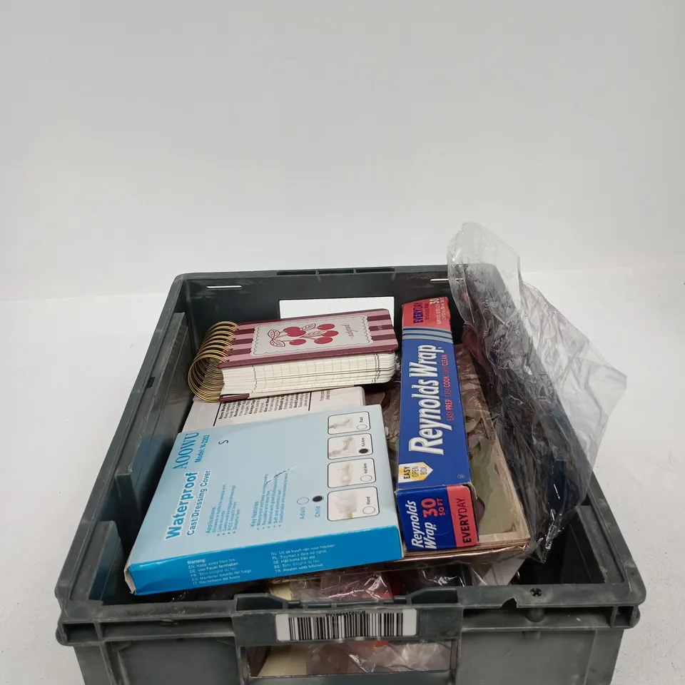 TOTE OF APPROXIMATELY 15 ASSORTED ITEMS TO INCLUDE  DRY ERASE MARKER, INSECT REPELLLENT, MAGNETIC POSTER HANGER, CHUNKY NOTE PAD ETC