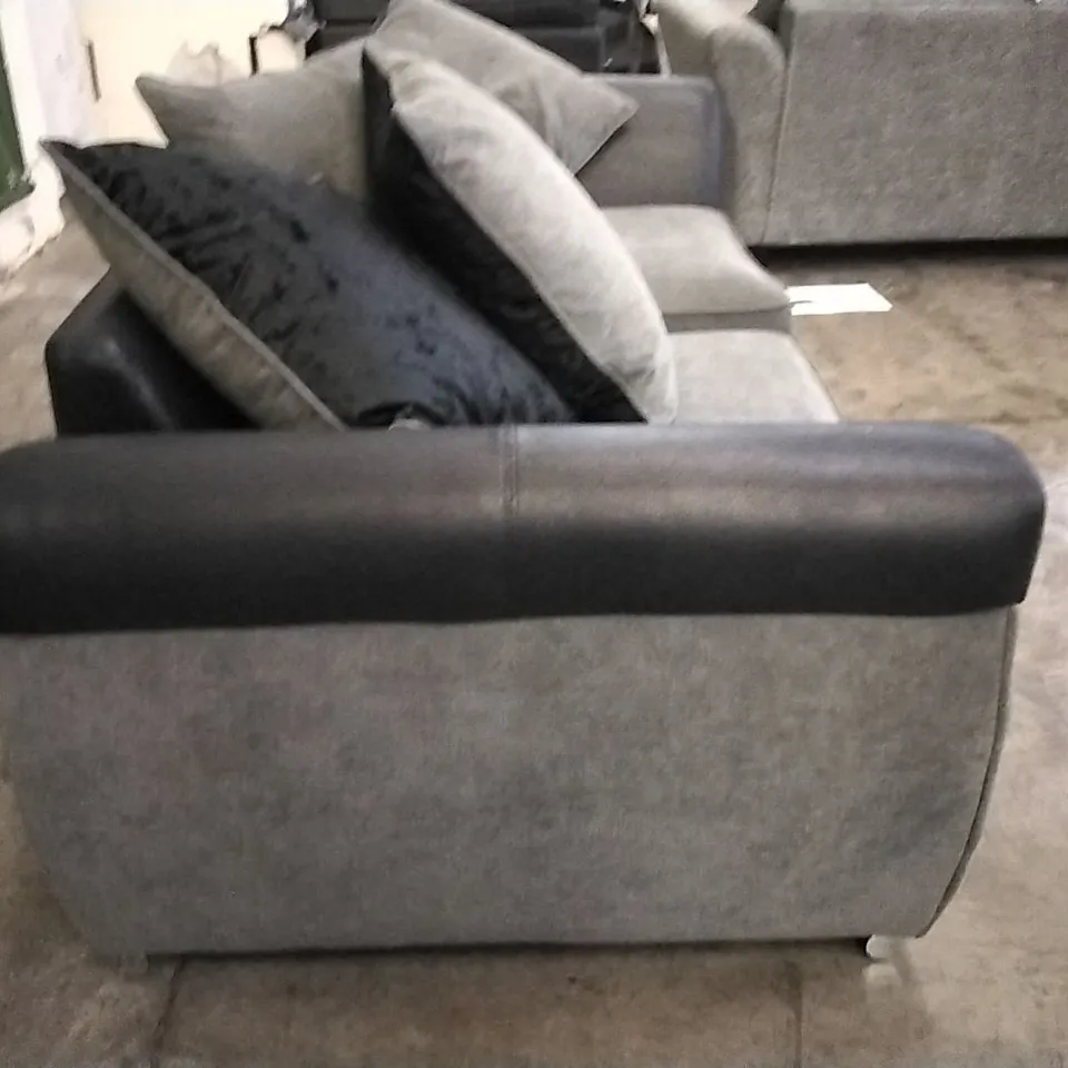 QUALITY DESIGNER HILTON 3 SEATER SOFA - BLACK/CHARCOAL FABRIC
