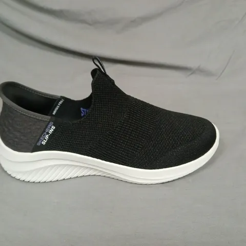 SKECHERS SLIP-INS BLACK KNIT SLIP-ON TRAINERS - UK 6.5