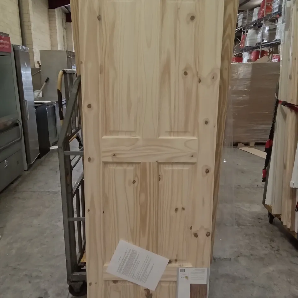 PACKAGED 1980 X 685MM 6 PANNEL KNOTTY PINE INTERNAL DOOR 