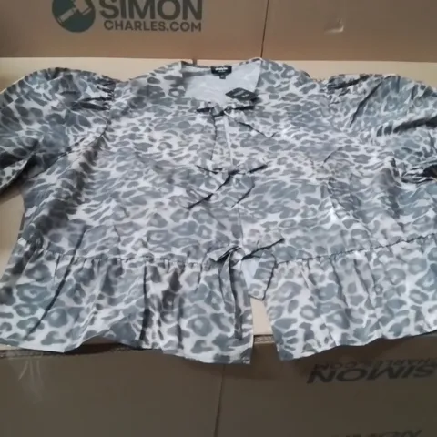 BOXED BRAND NEW APPROXIMATELY 20 SIMPLY BE BOW SMOCK TOP ANIMAL PRINT SIZE 32