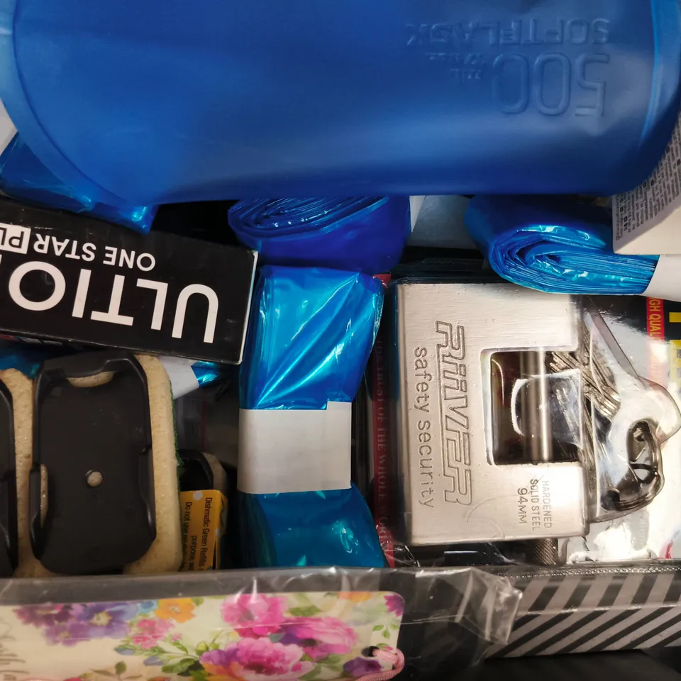 APPROXIMATELY 10 ASSORTED HOUSEHOLD ITEMS TO INCLUDE COIN COLLECTION BOOK, ETC